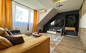 Evelin'S Apartment